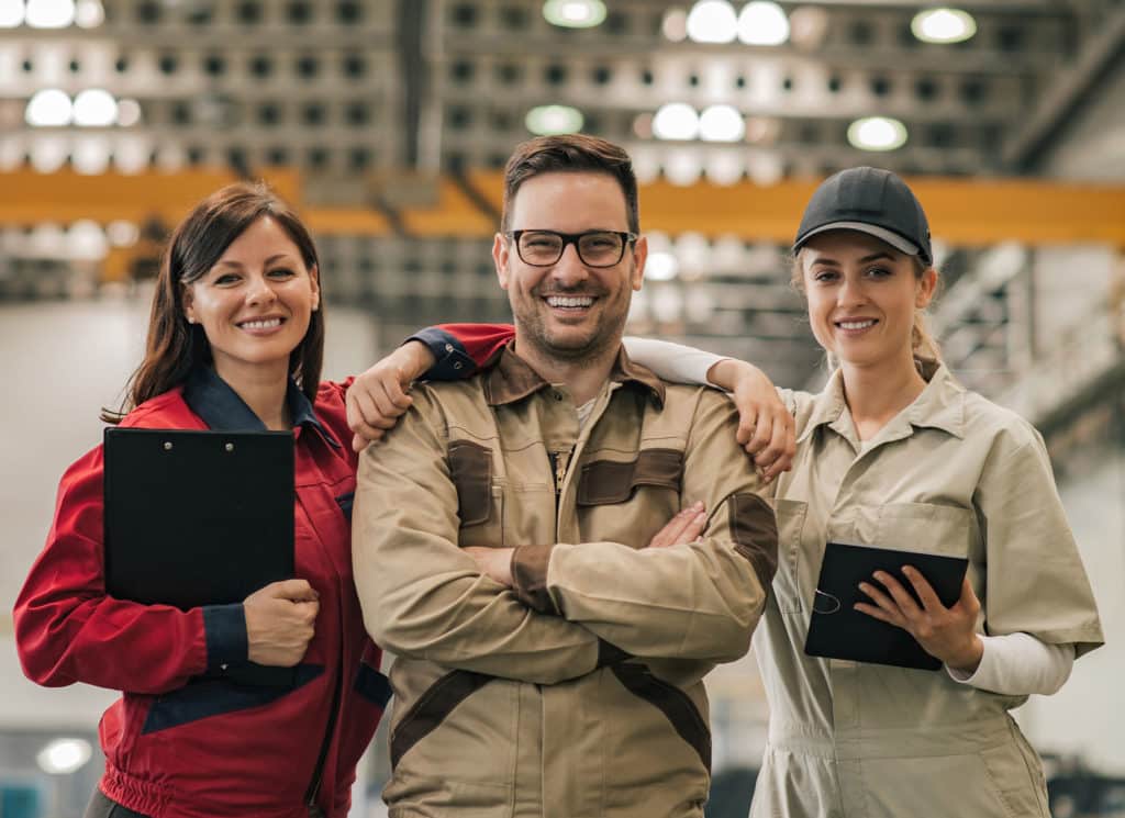 Team leader, engineer and technician at factory hall